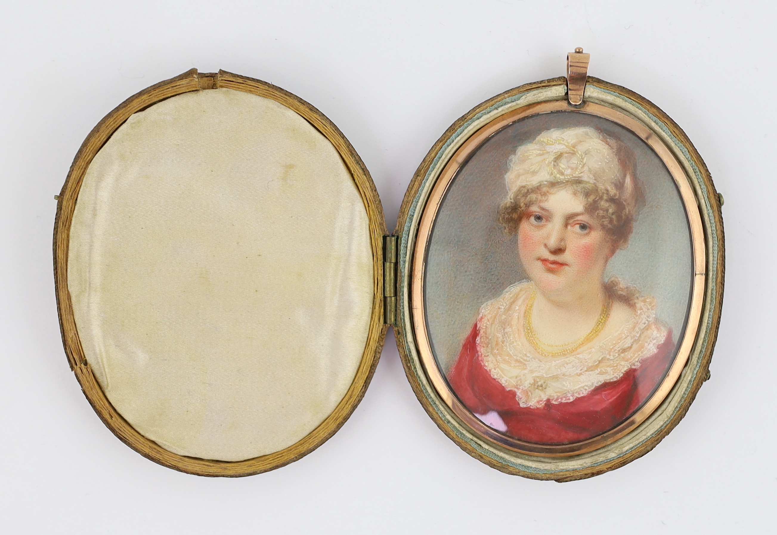 English School circa 1820, Portrait miniature of a lady, watercolour on ivory, 8.2 x 6.5cm. CITES Submission reference BQS54RXW